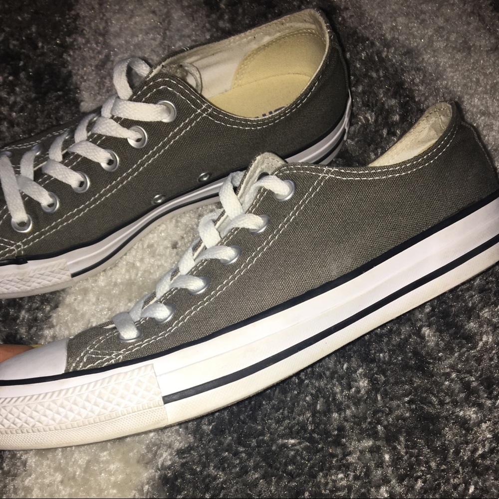 Gray and white low top All star converse